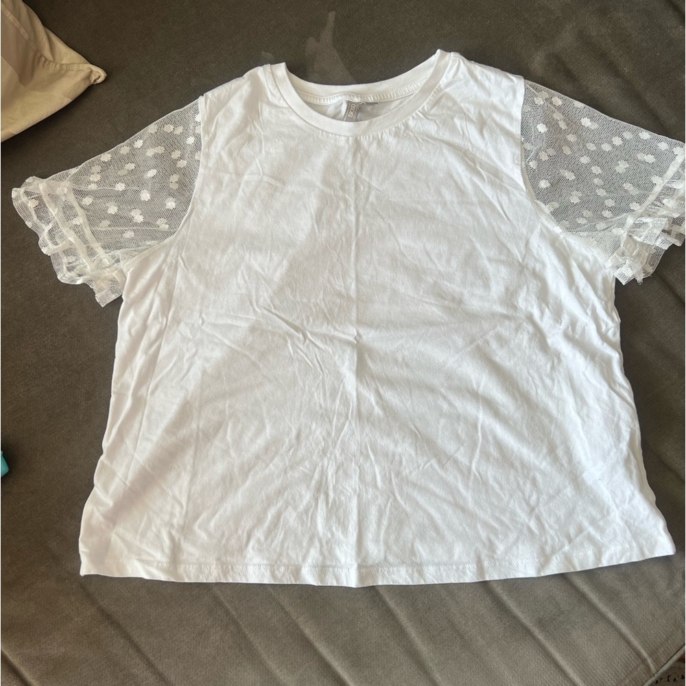 ASOS white T-shirt with Swiss dot ruffle sleeves 12 - Picture 4 of 6